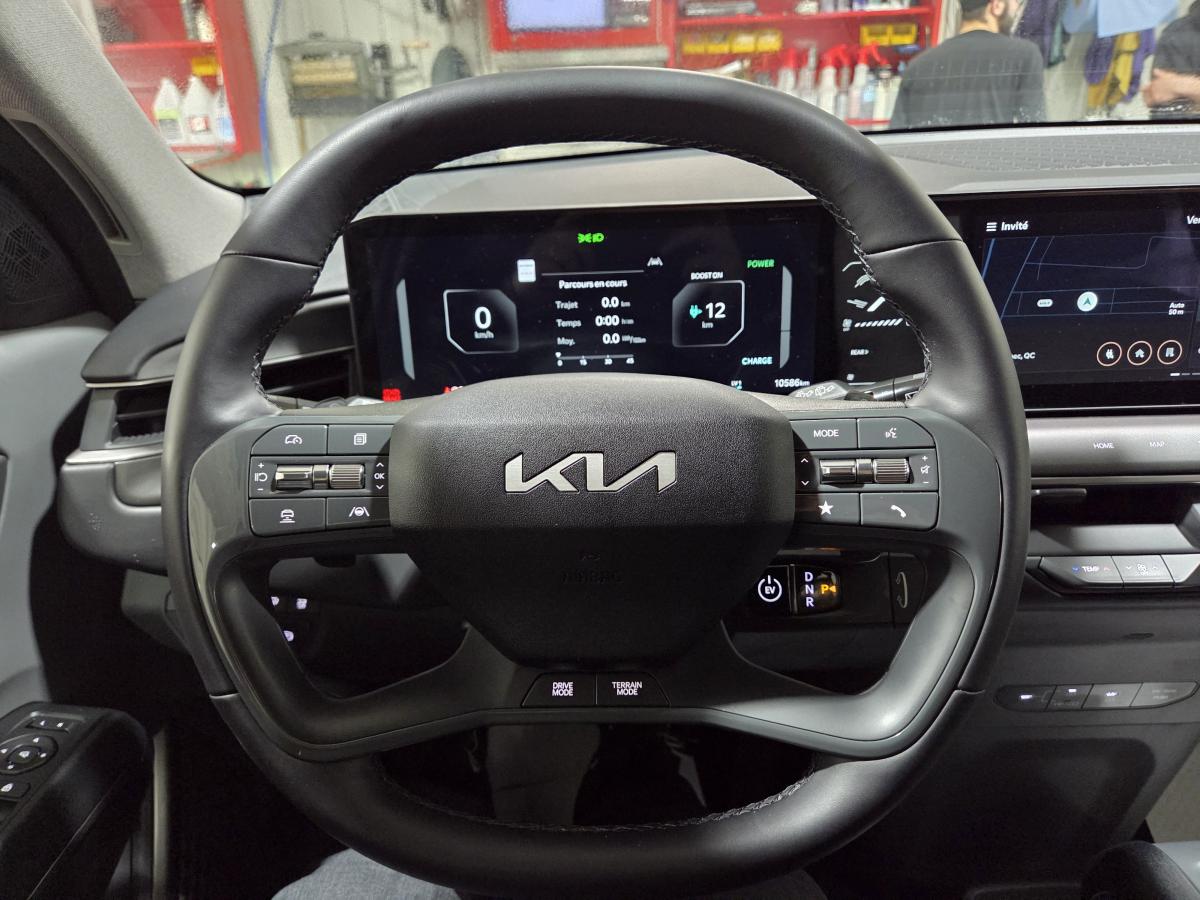2026 Kia EV9 - Image 335