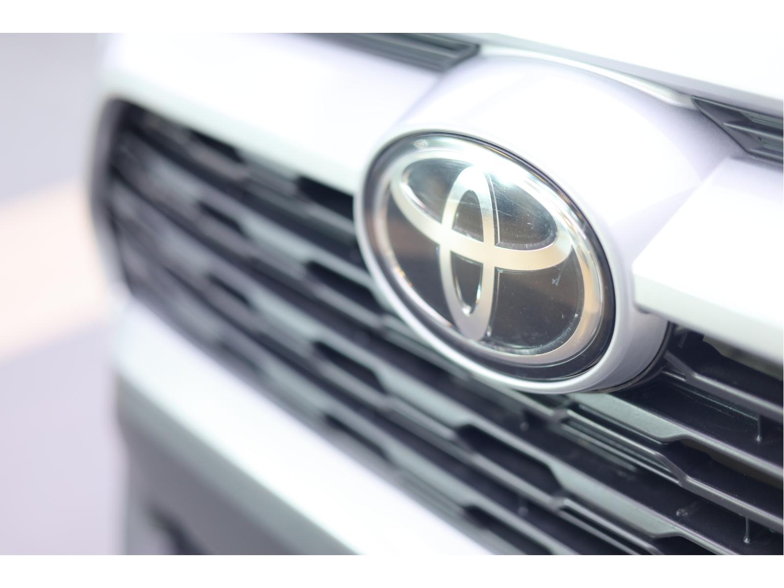 2019 Toyota RAV4 - Image 49