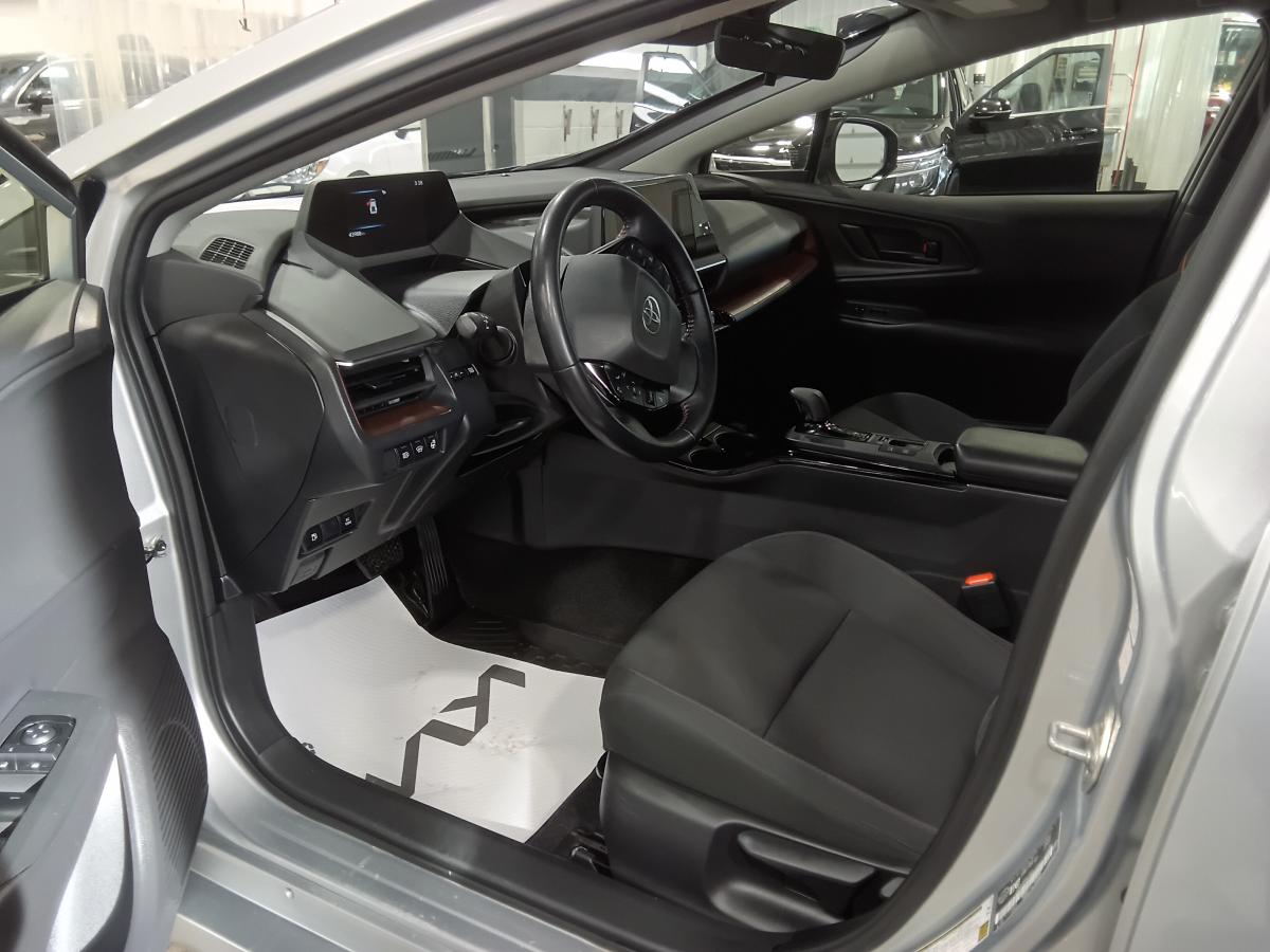 2023 Toyota Prius Prime - Image 118