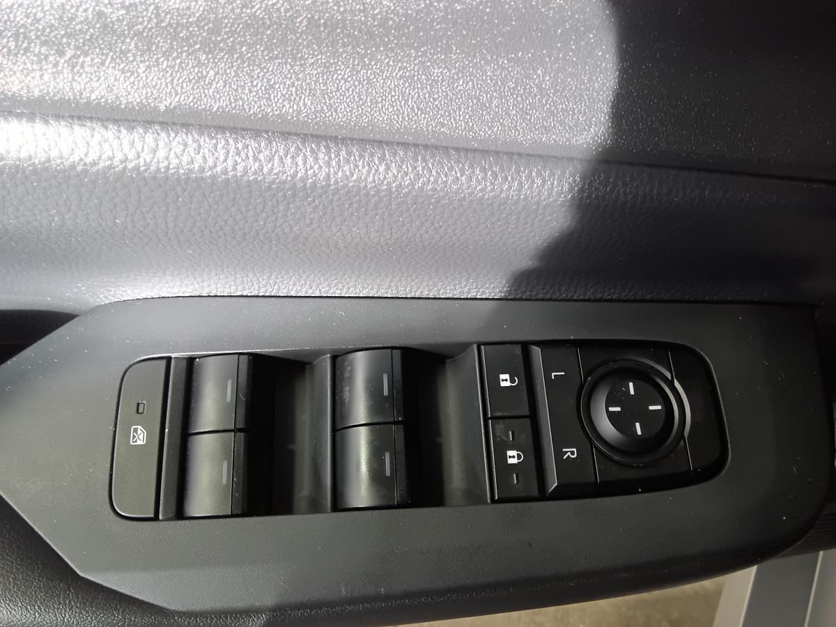 2023 Toyota Prius Prime - Image 129