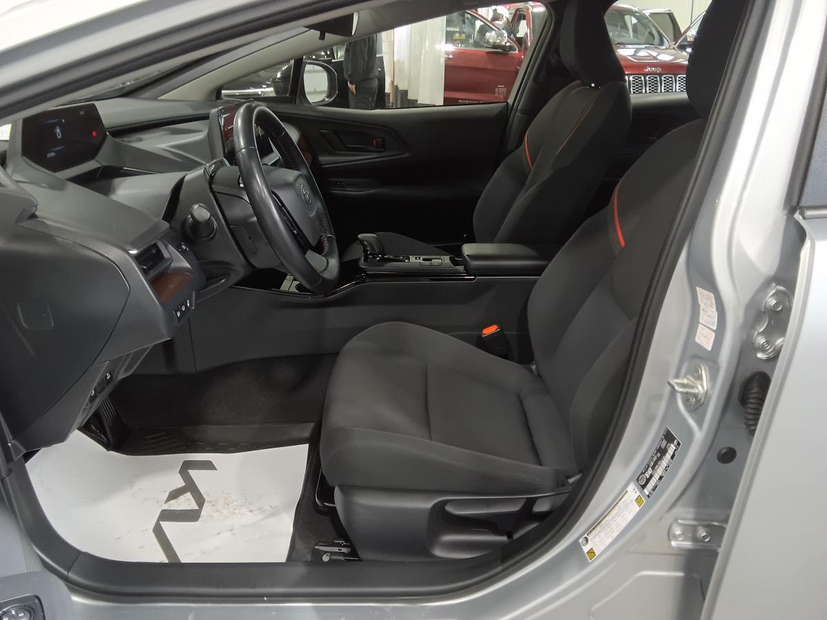2023 Toyota Prius Prime - Image 132