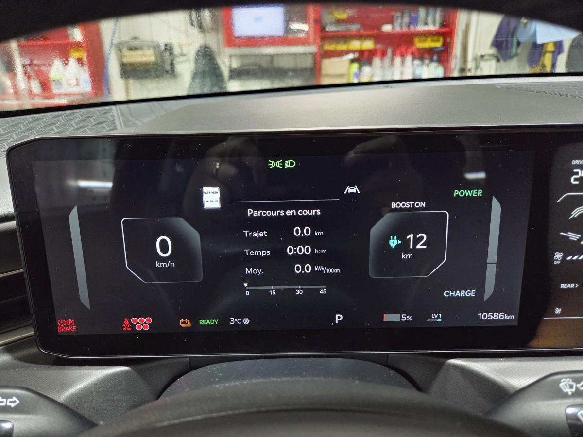 2026 Kia EV9 - Image 366