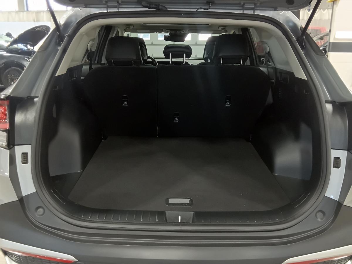 2024 Kia Sportage - Image 60