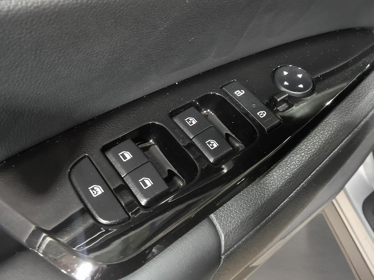 2024 Kia Sportage - Image 71