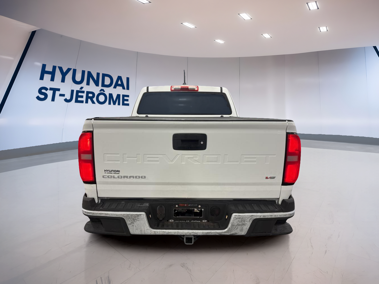 2022 Chevrolet Colorado - Image 299