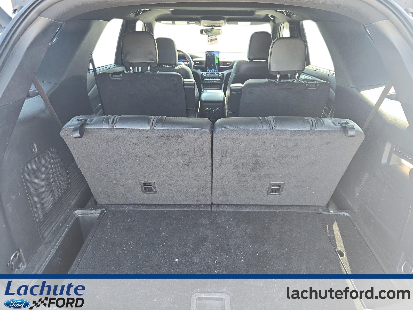 2023 Ford Explorer - Image 429