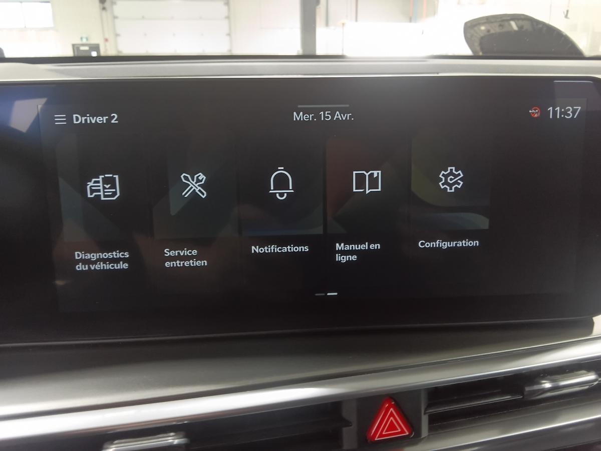 2025 Kia Sorento HEV - Image 702