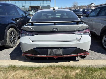 2022 Hyundai Elantra N - Image 57