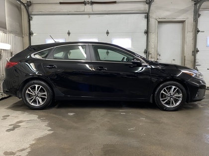 2023 Kia Forte5 - Image 135