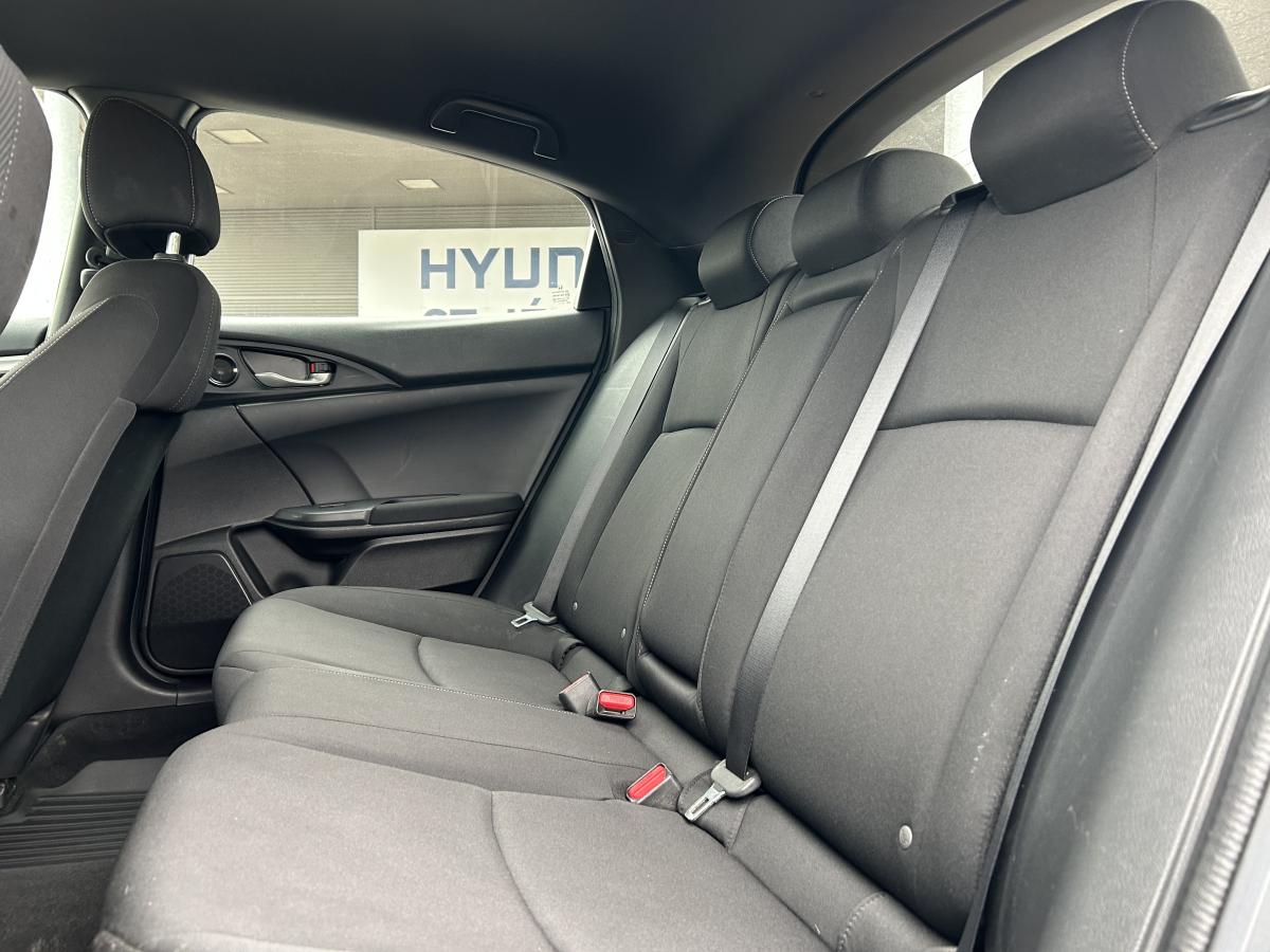2017 Honda Civic - Image 65