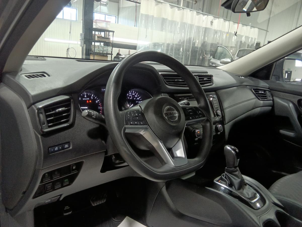 2020 Nissan Rogue - Image 78