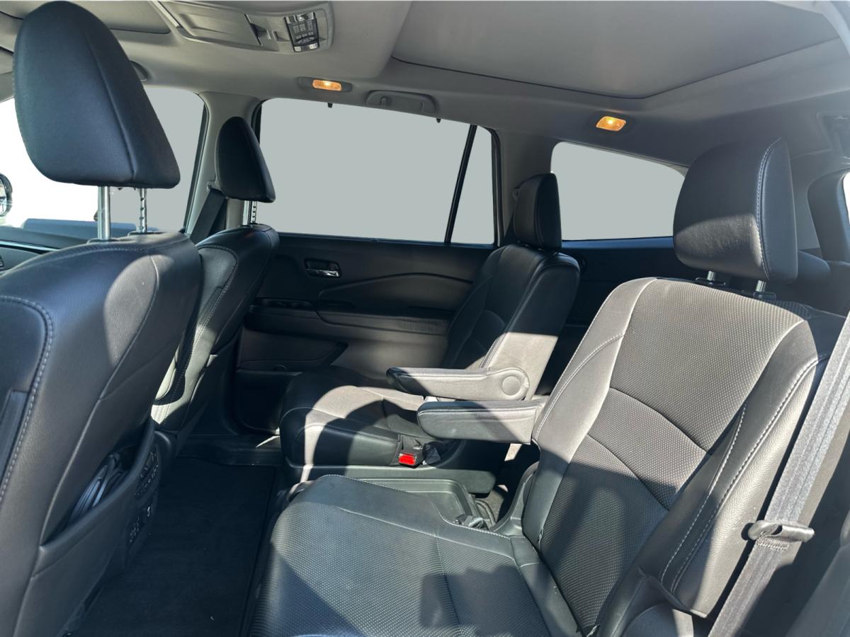 2017 Honda Pilot - Image 54