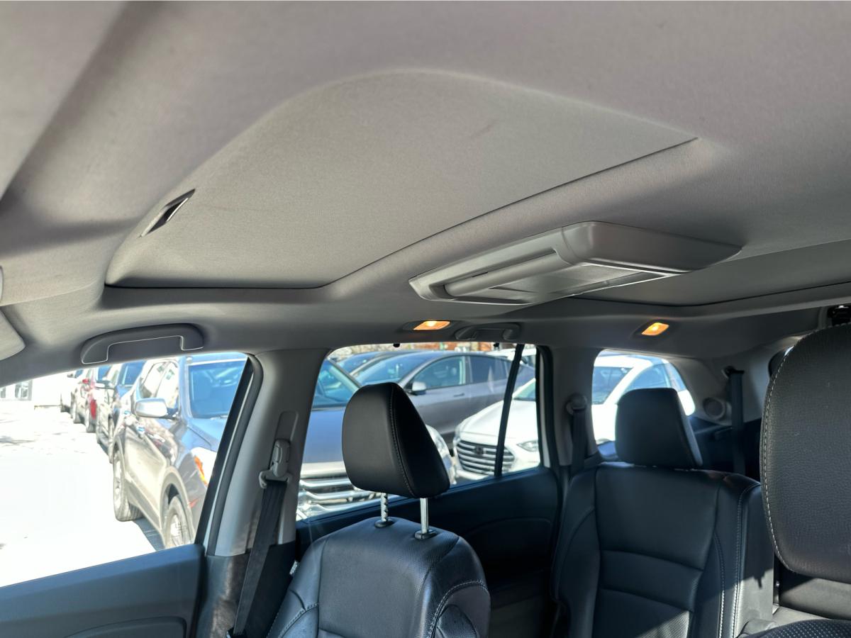 2017 Honda Pilot - Image 59