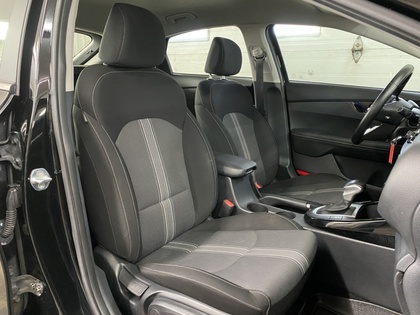 2023 Kia Forte5 - Image 174