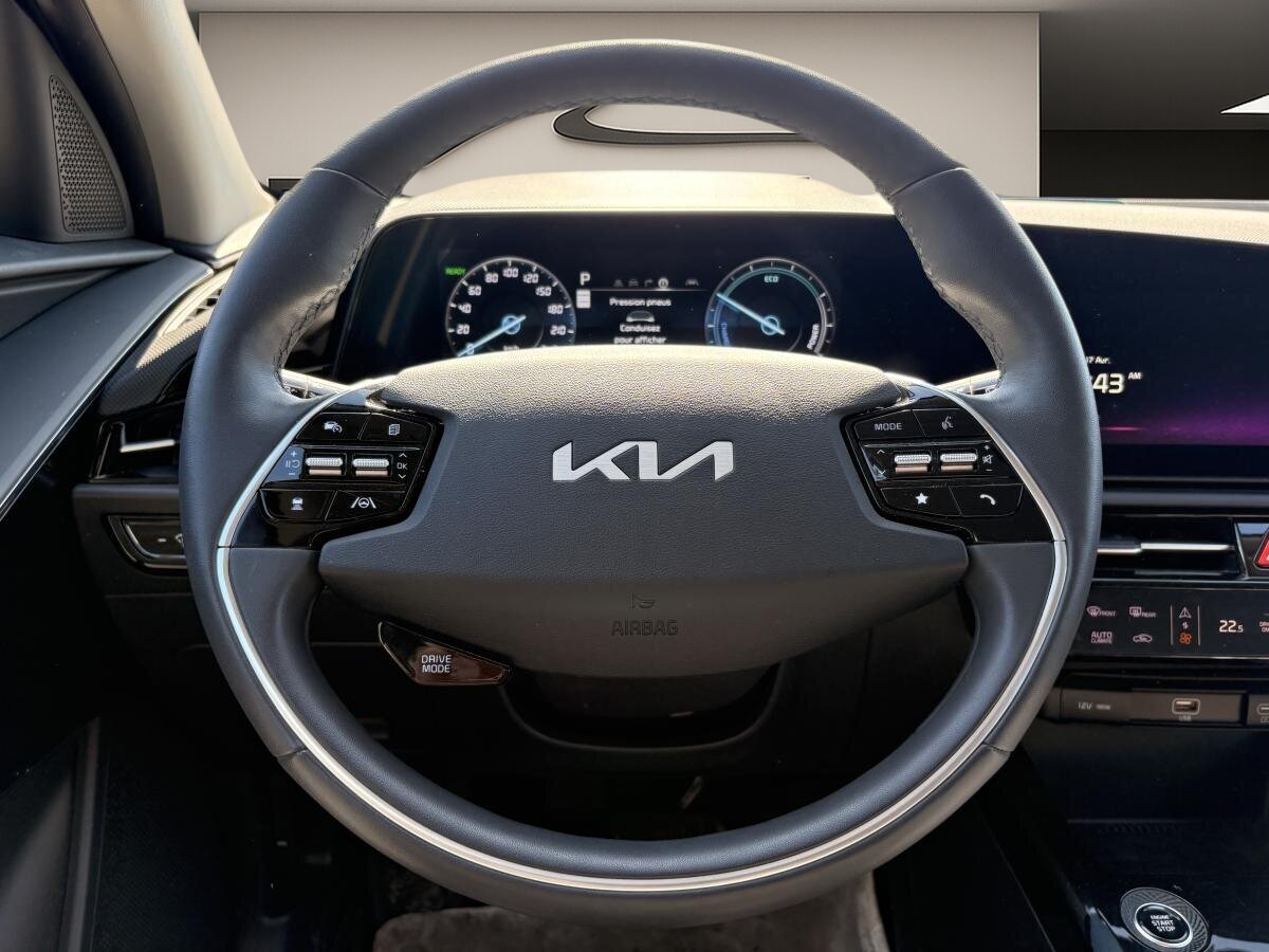 2025 Kia Niro PHEV - Image 57