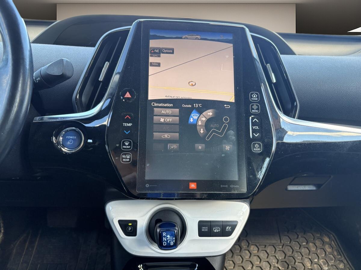 2017 Toyota Prius Prime - Image 39
