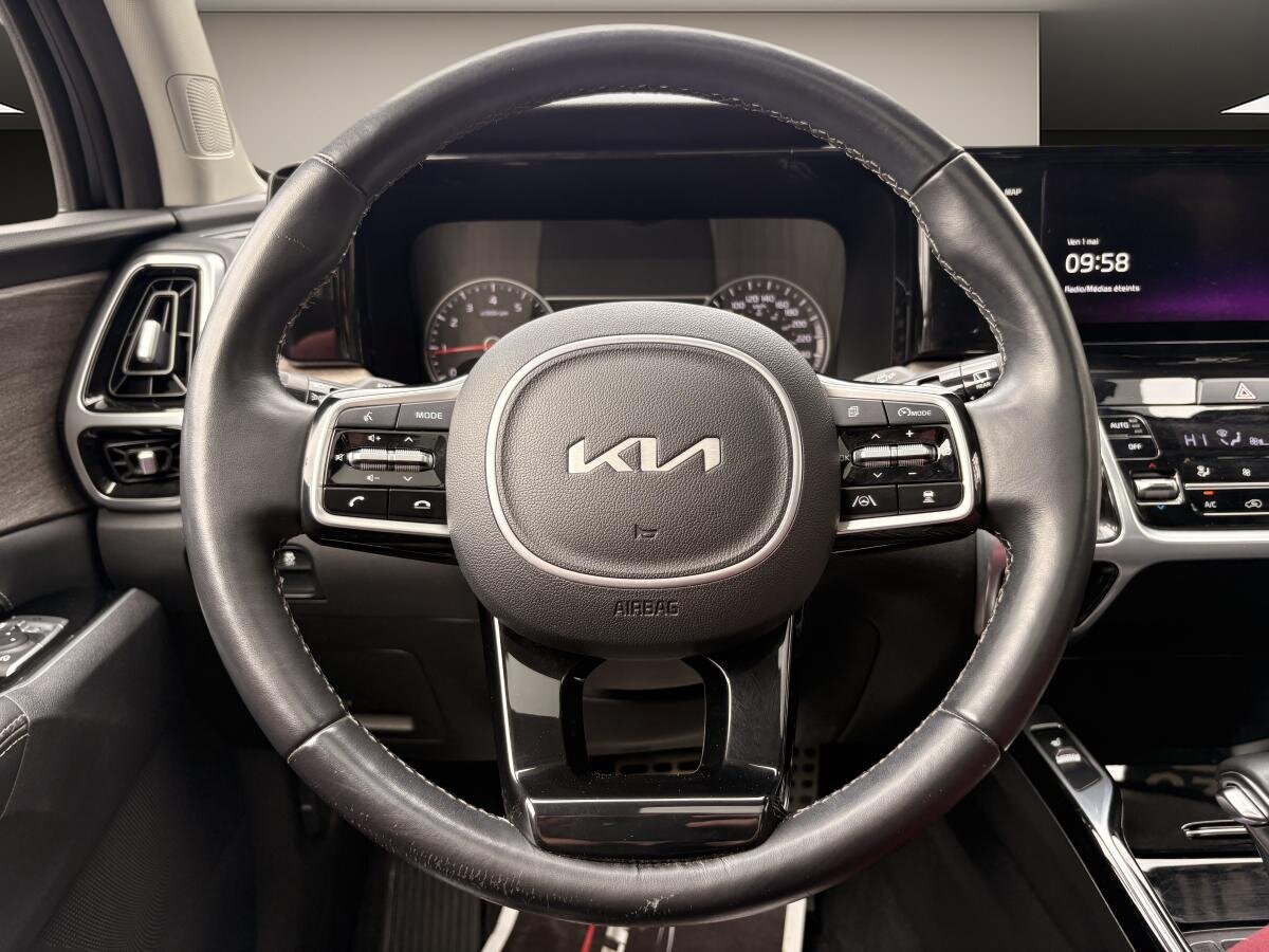2022 Kia Sorento - Image 45