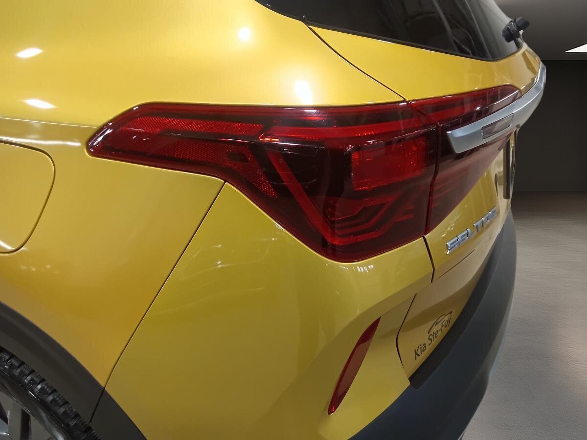 2023 Kia Seltos - Image 29