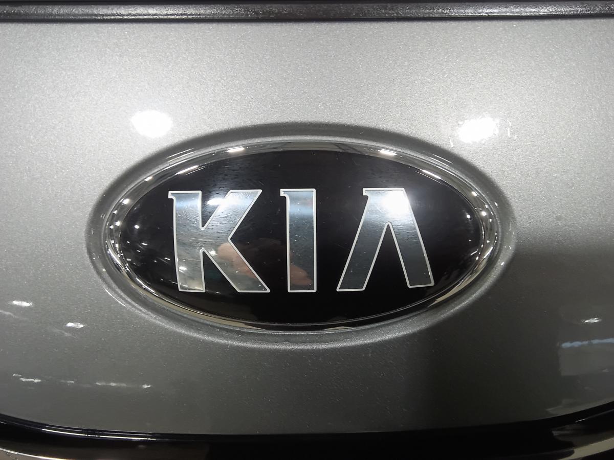 2020 Kia Sportage - Image 26