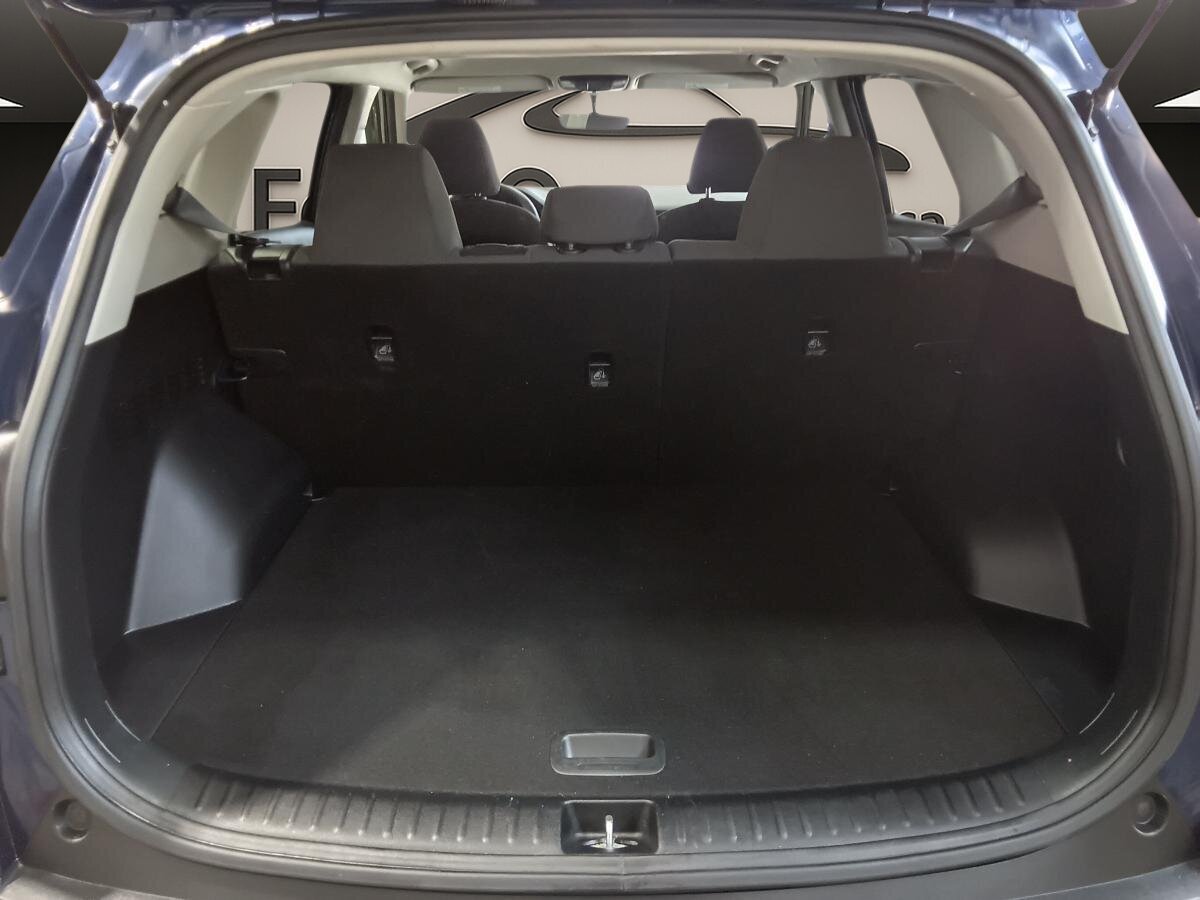 2023 Kia Seltos - Image 25