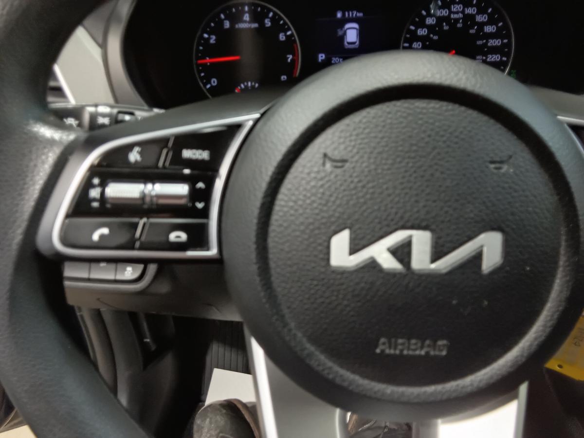 2023 Kia Seltos - Image 36