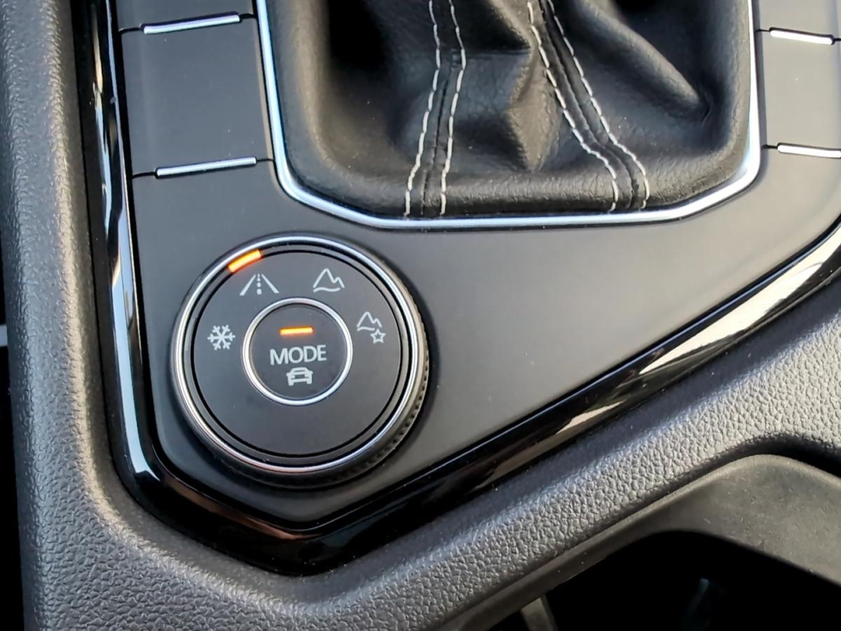 2023 Volkswagen Taos - Image 91