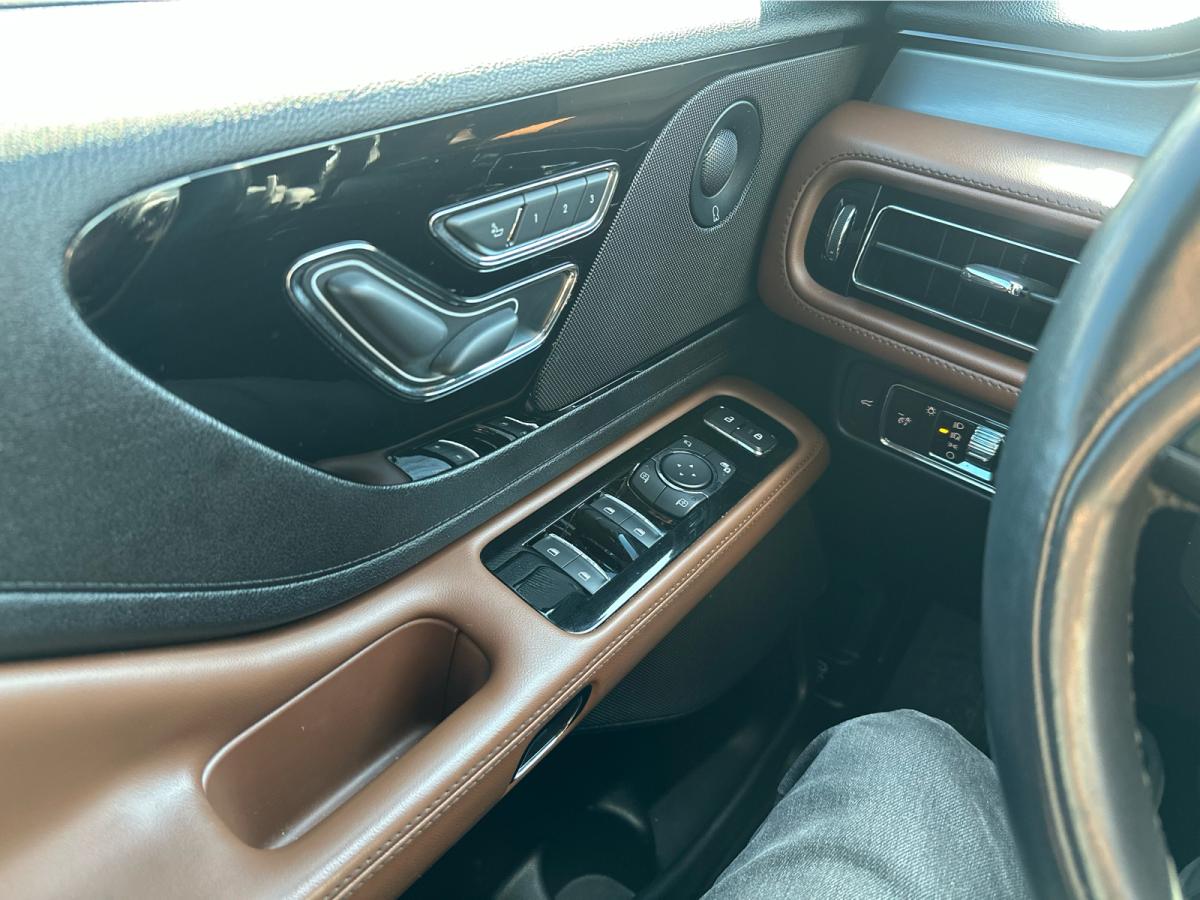 2023 Lincoln Aviator - Image 432