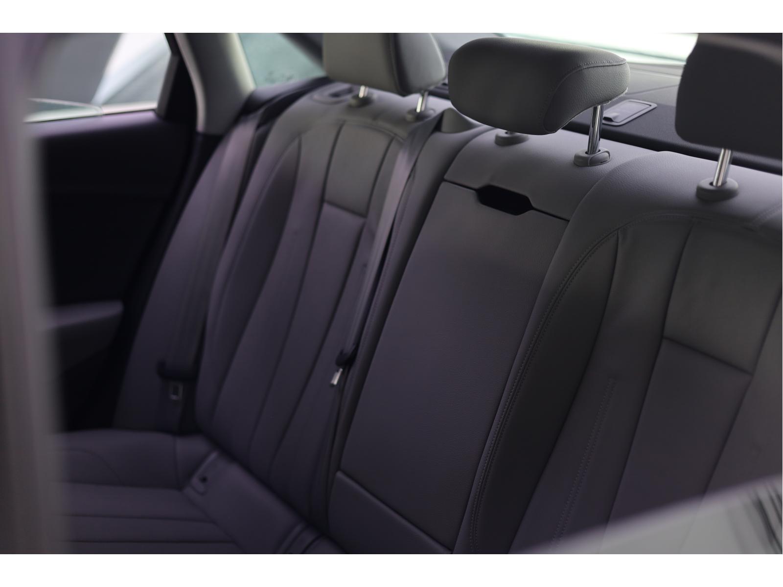 2017 Audi A4 - Image 86