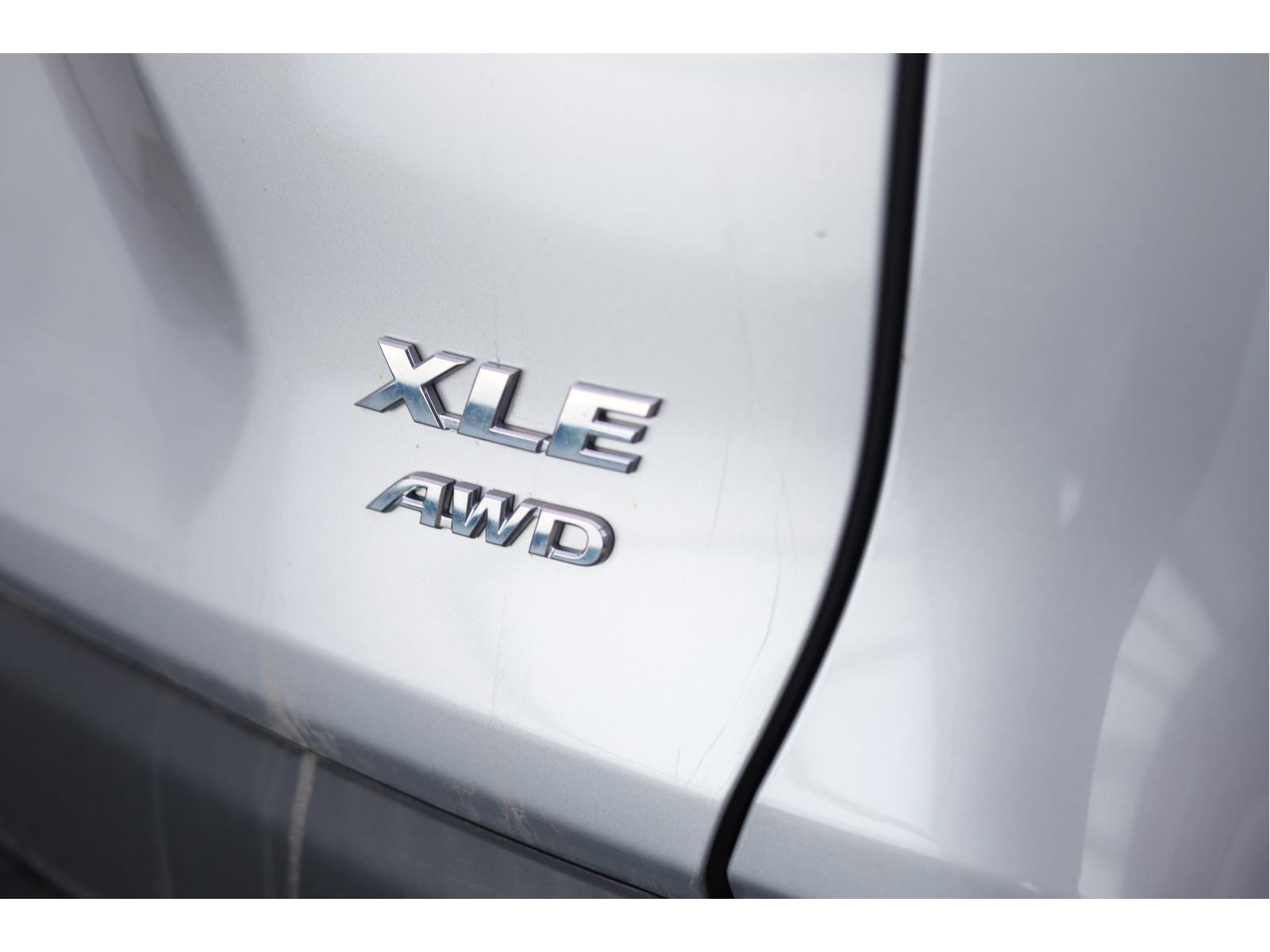 2019 Toyota RAV4 - Image 184