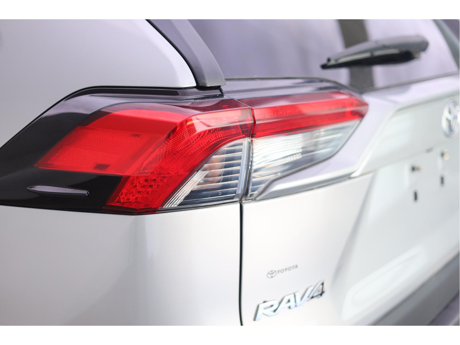 2019 Toyota RAV4 - Image 187