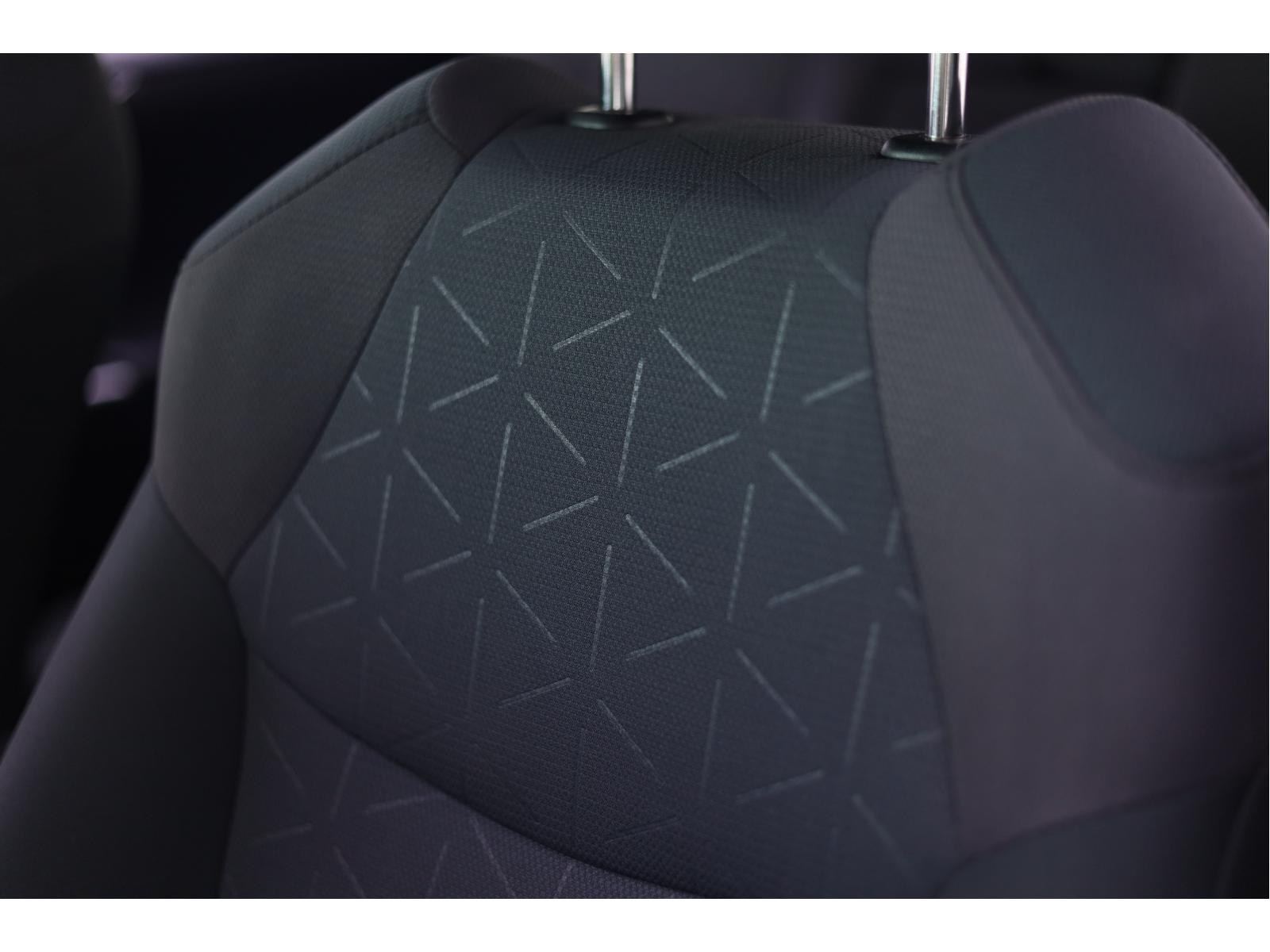 2019 Toyota RAV4 - Image 191