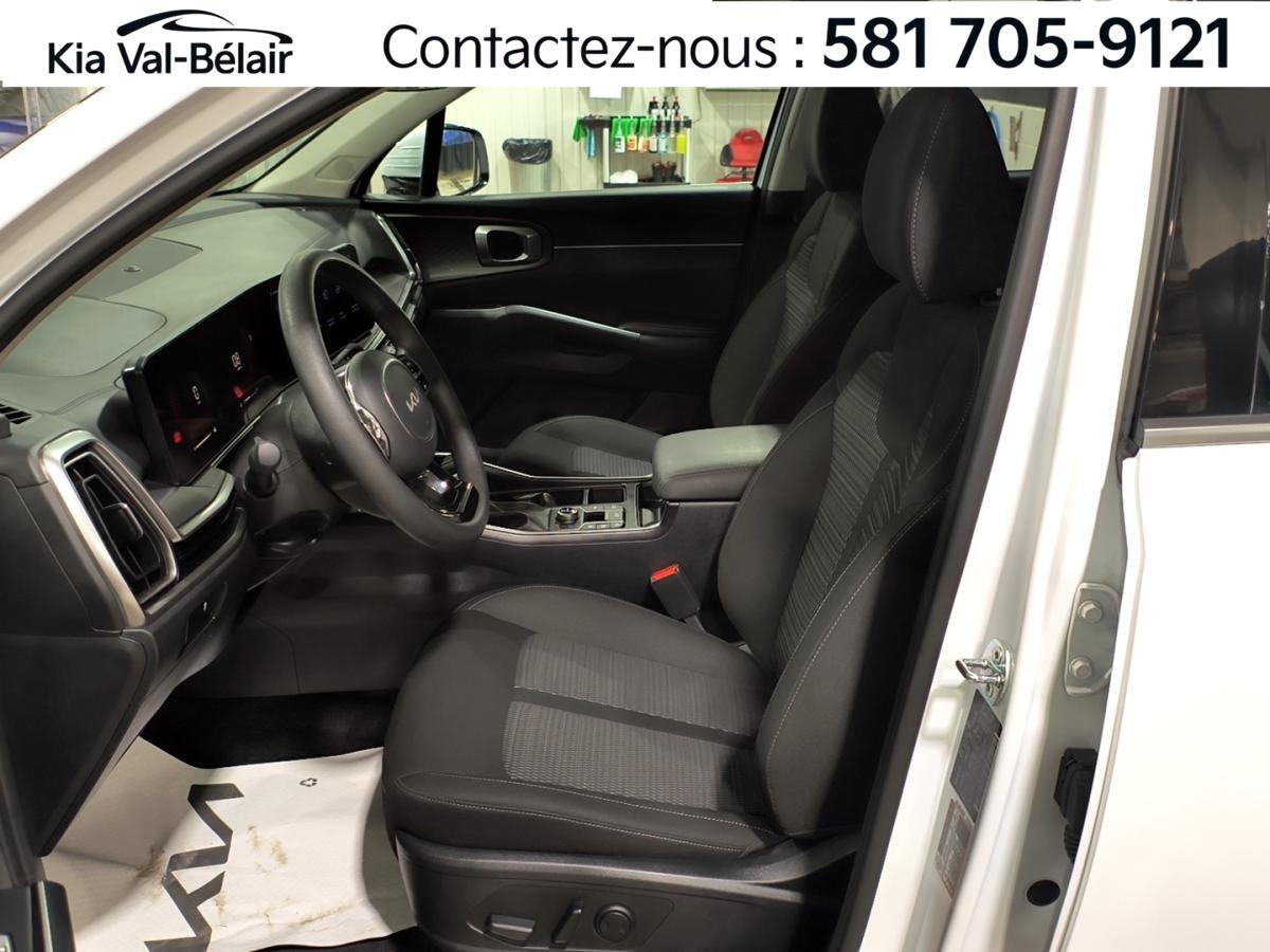 2025 Kia Sorento - Image 373