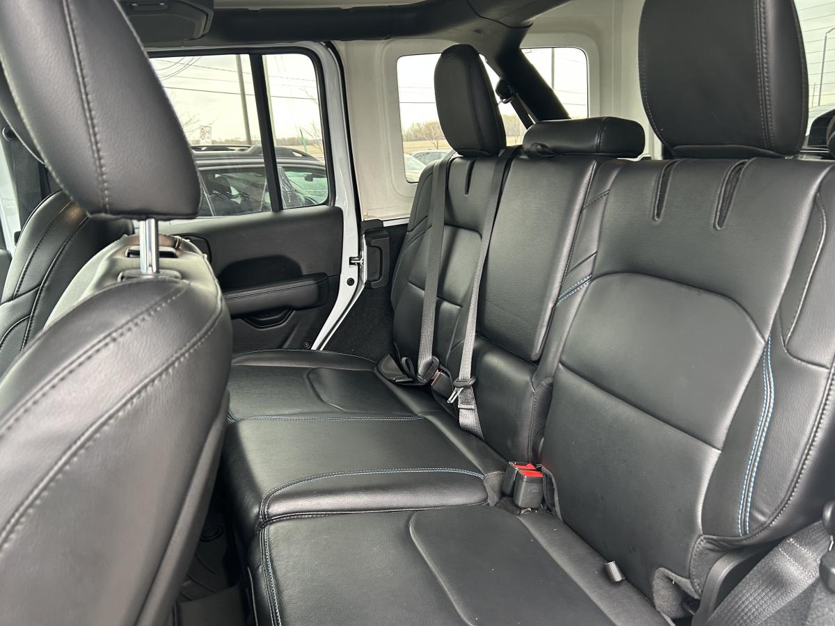 2022 Jeep Wrangler 4xe - Image 154