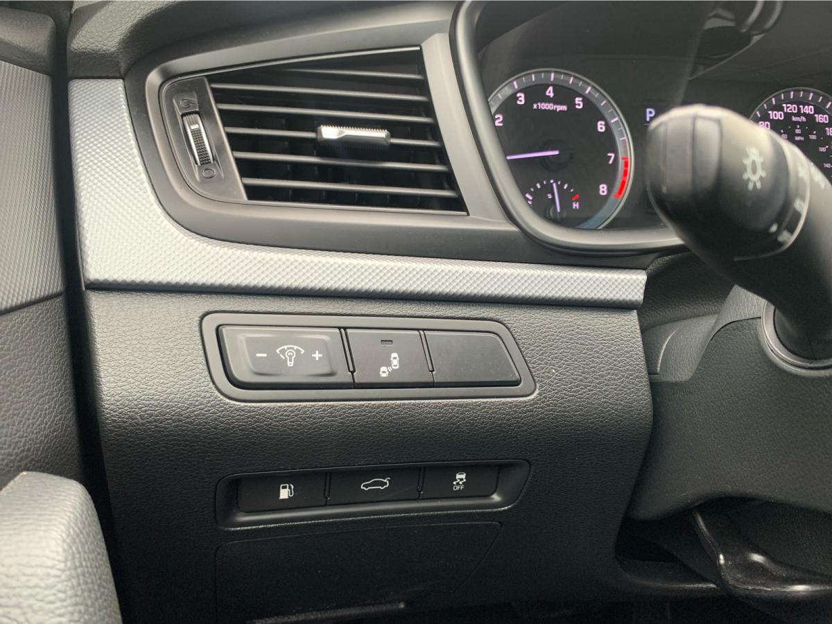 2018 Hyundai Sonata - Image 375