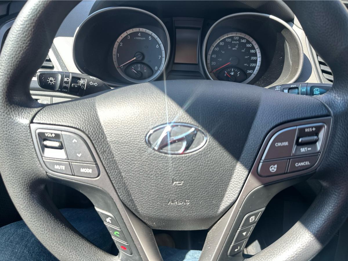 2015 Hyundai Santa Fe Sport - Image 96