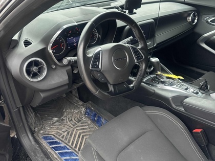 2020 Chevrolet Camaro - Image 10