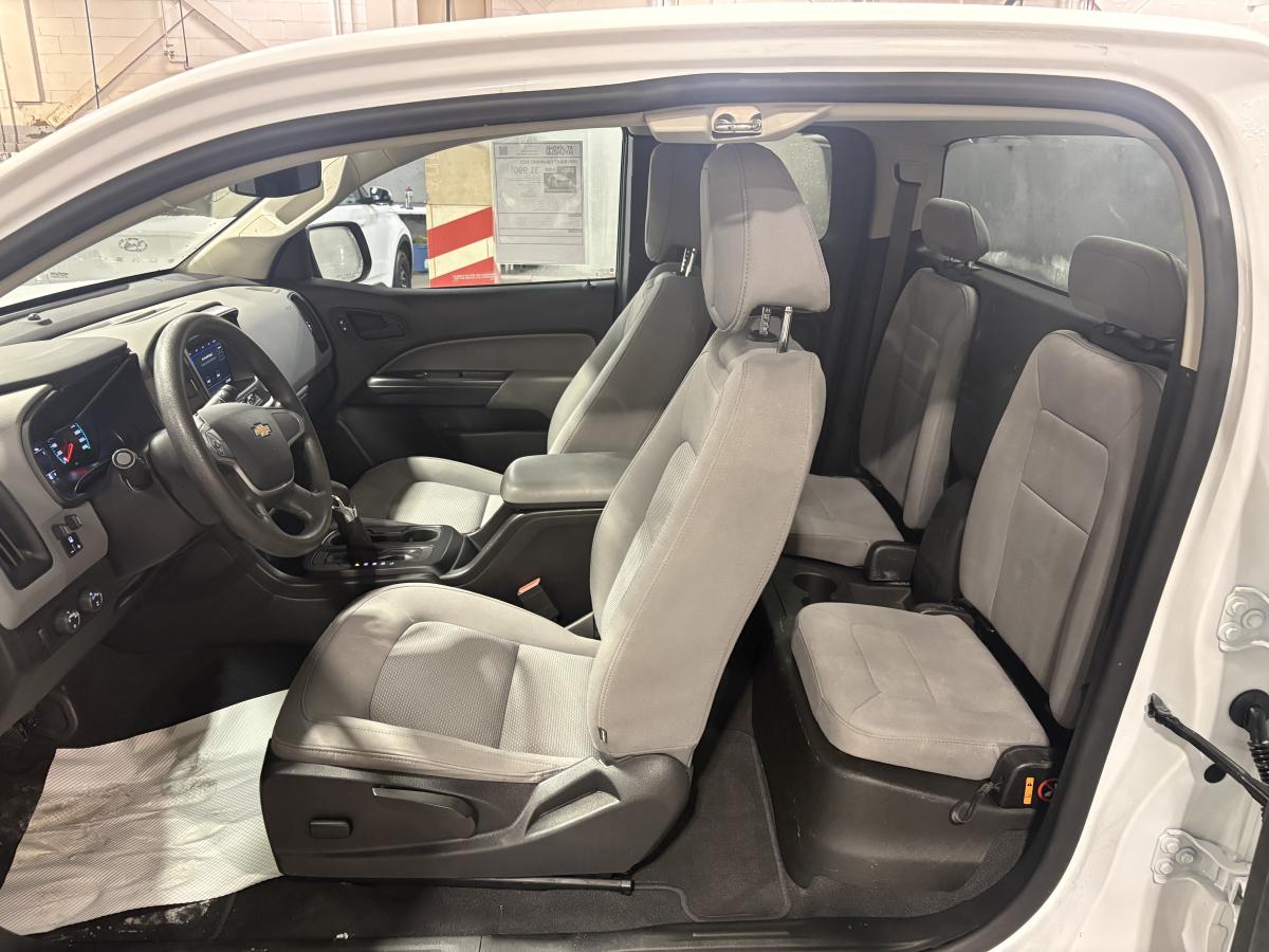 2022 Chevrolet Colorado - Image 438
