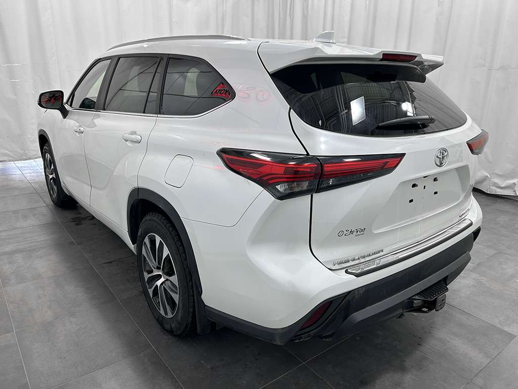 2023 Toyota Highlander - Image 7
