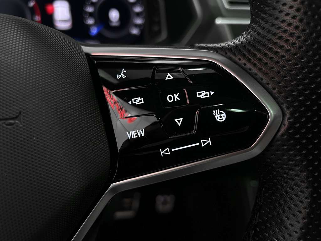 2023 Volkswagen Tiguan - Image 45