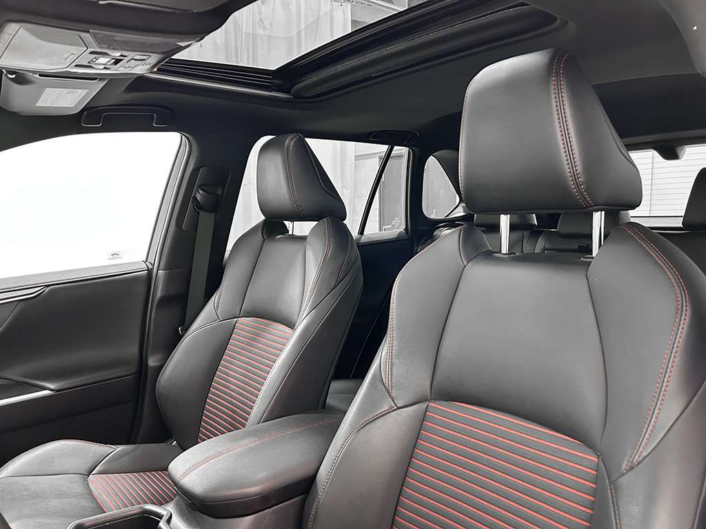 2022 Toyota Rav4 Prime - Image 22