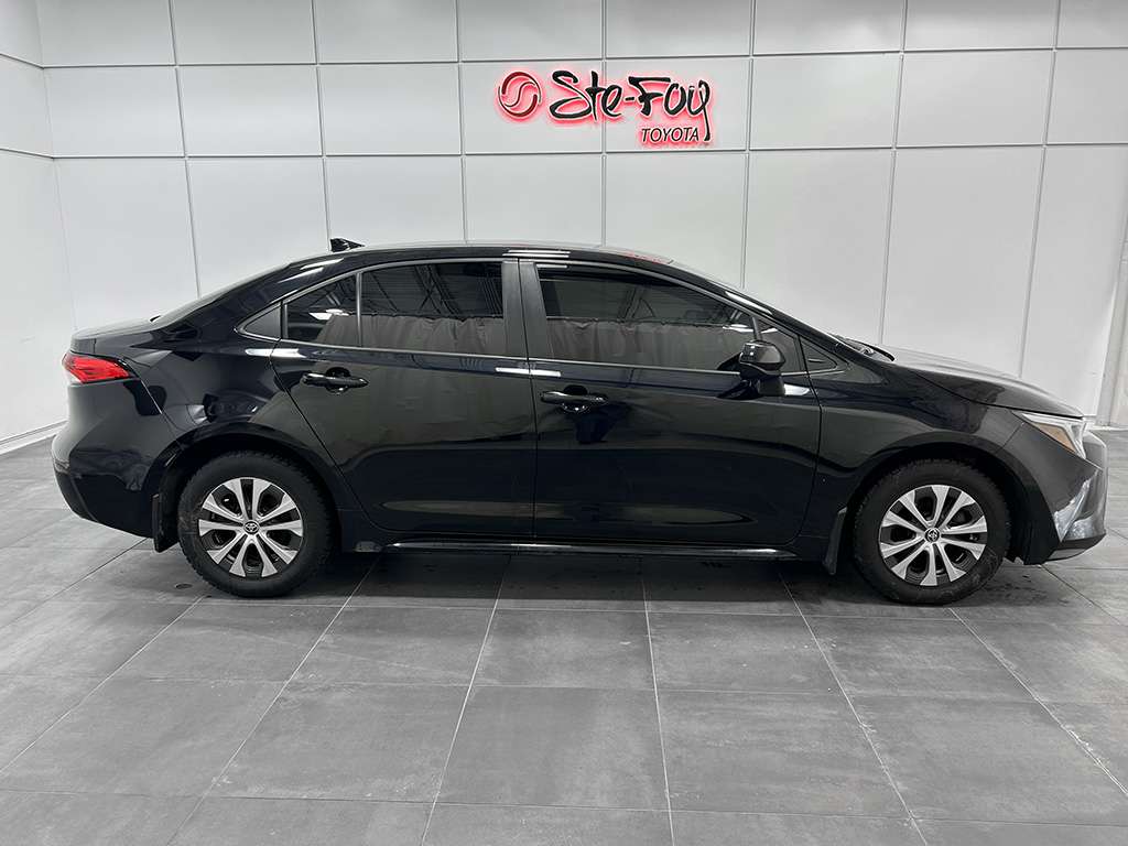 2024 Toyota Corolla - Image 38