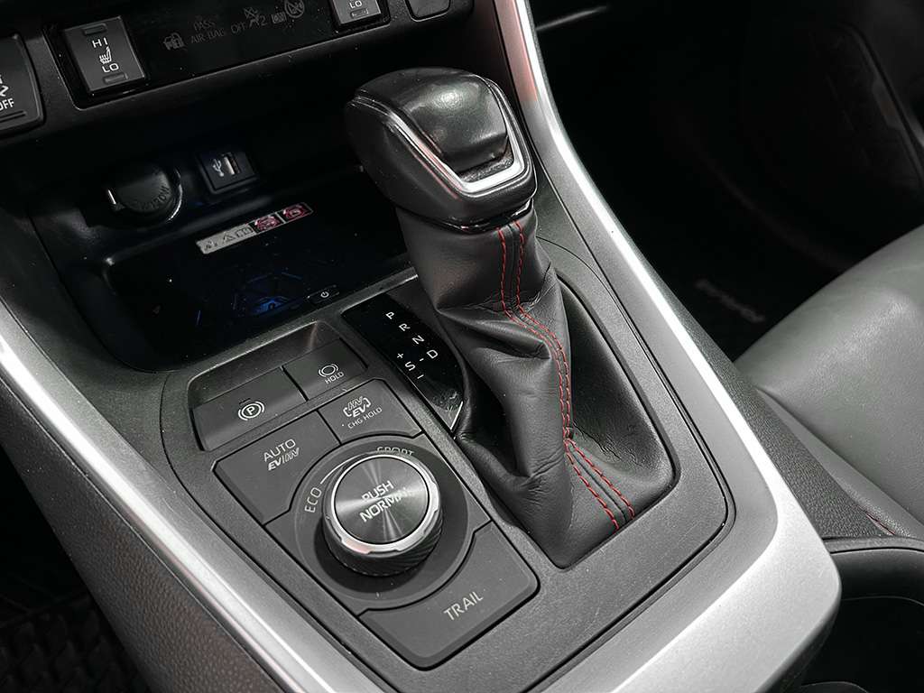2023 Toyota Rav4 Prime - Image 18