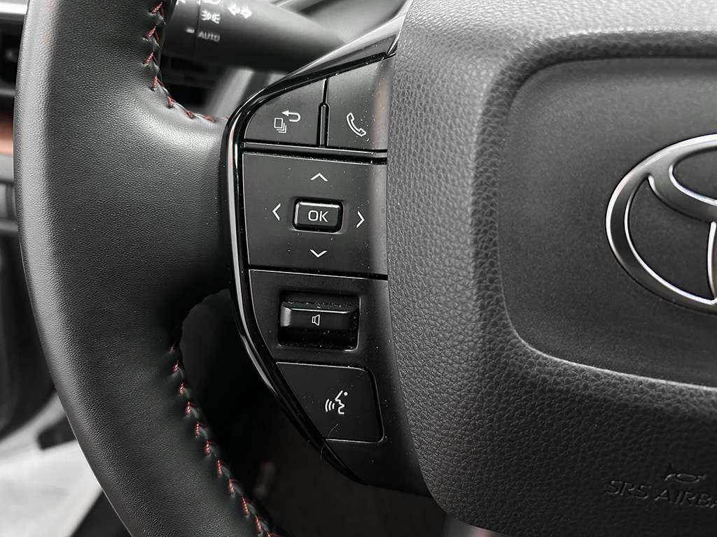 2024 Toyota Prius Prime - Image 14