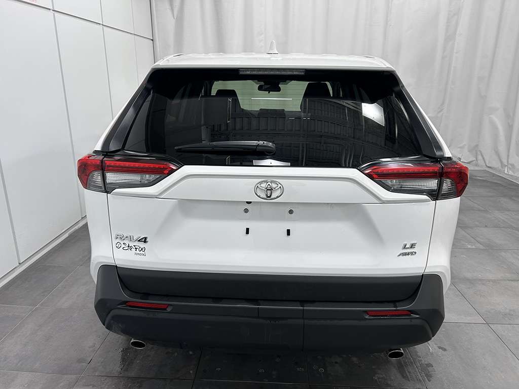 2025 Toyota Rav4 - Image 35