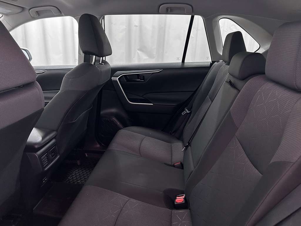 2025 Toyota Rav4 - Image 47