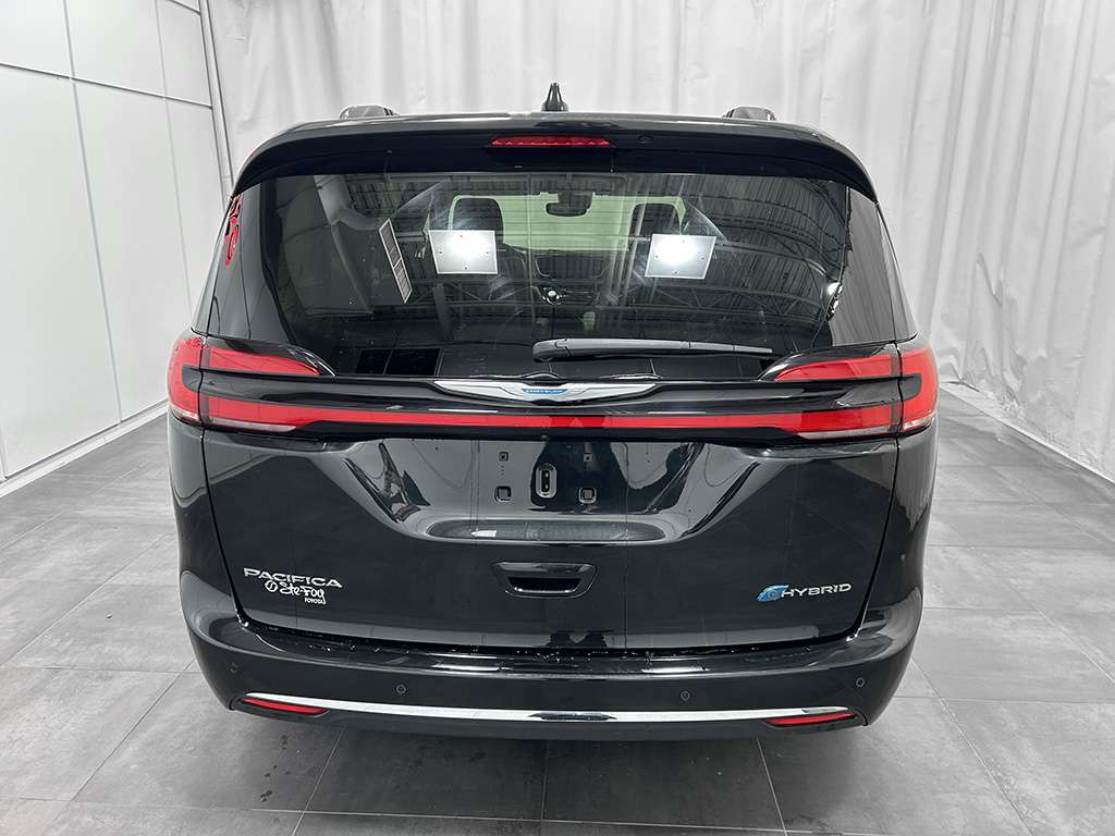 2021 Chrysler Pacifica - Image 34
