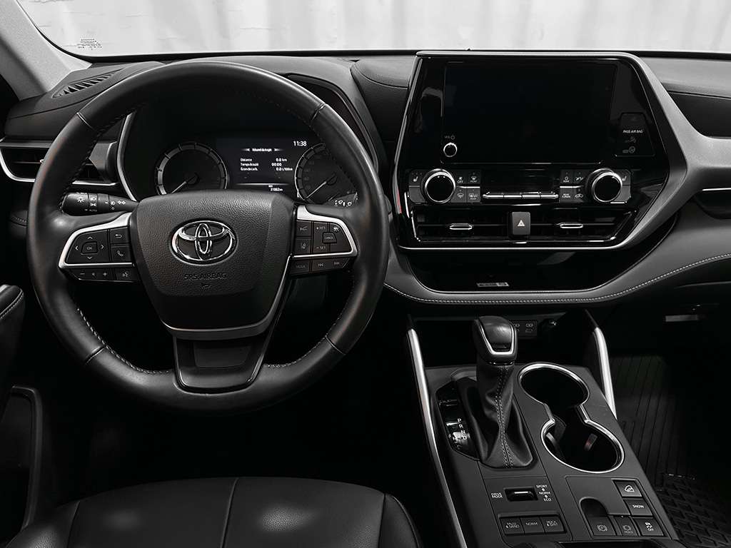 2024 Toyota Highlander - Image 29