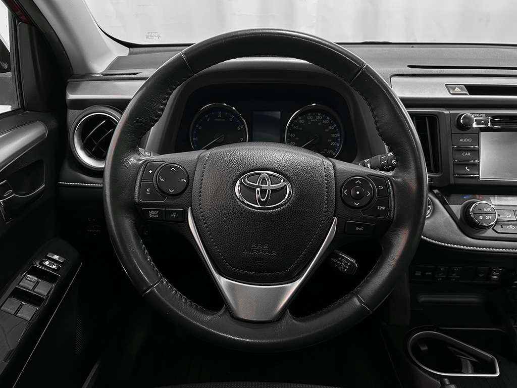 2018 Toyota Rav4 - Image 37