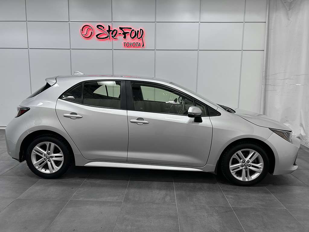 2020 Toyota Corolla Hatchback - Image 10