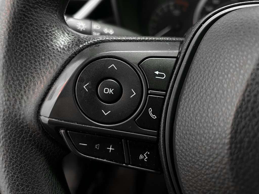 2020 Toyota Corolla - Image 40